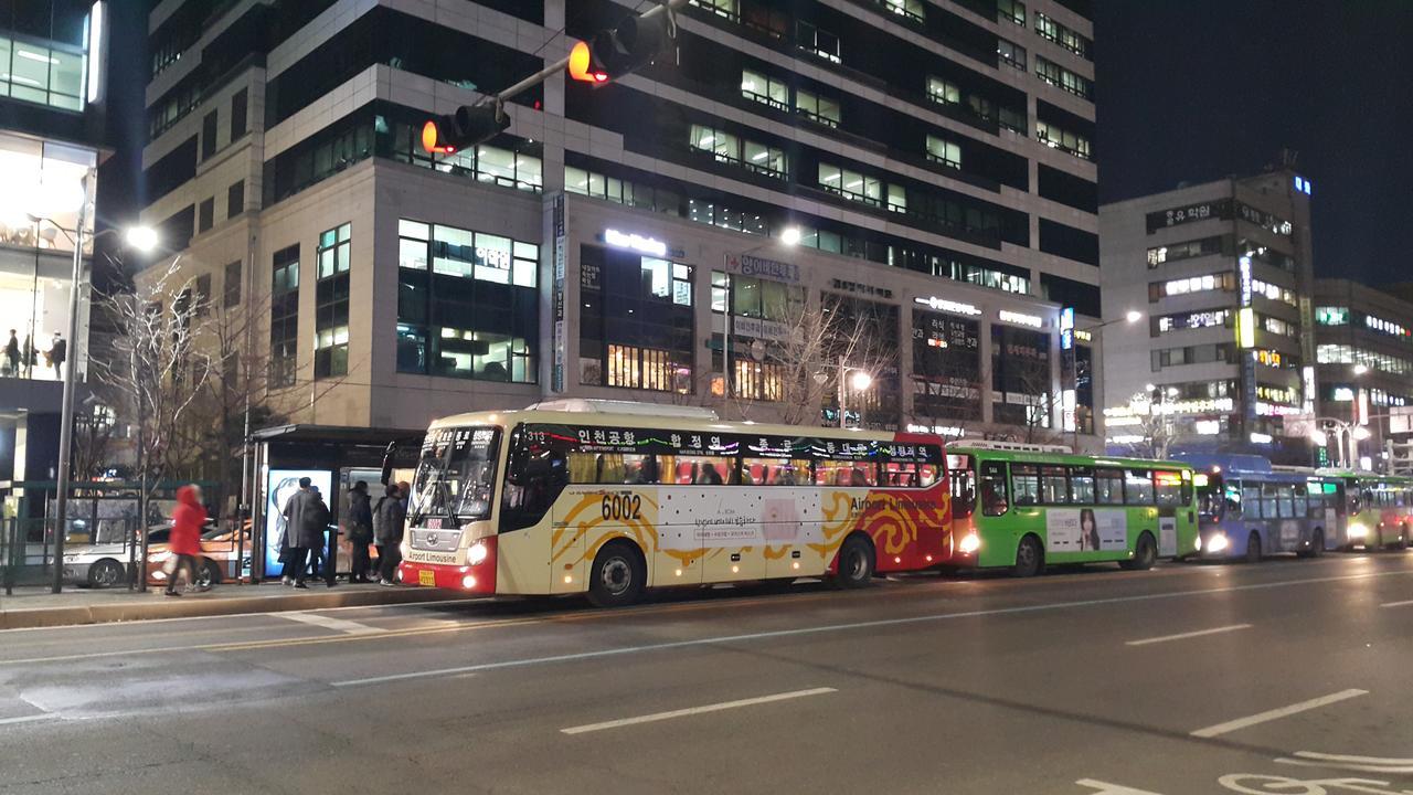 Yolo House In Hongdae Daire Seul Dış mekan fotoğraf